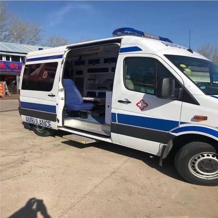 新疆私人长途救护车出租转院回家